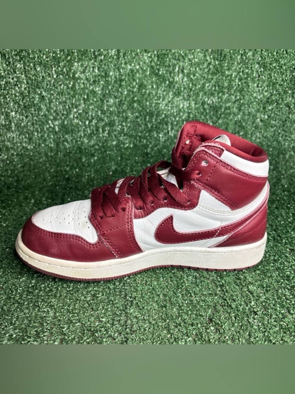 Nike Air Jordan 1 Retro High OG Women 6.5 (5Y) Red Leather Basketball FD1437-160 - Picture 7 of 12